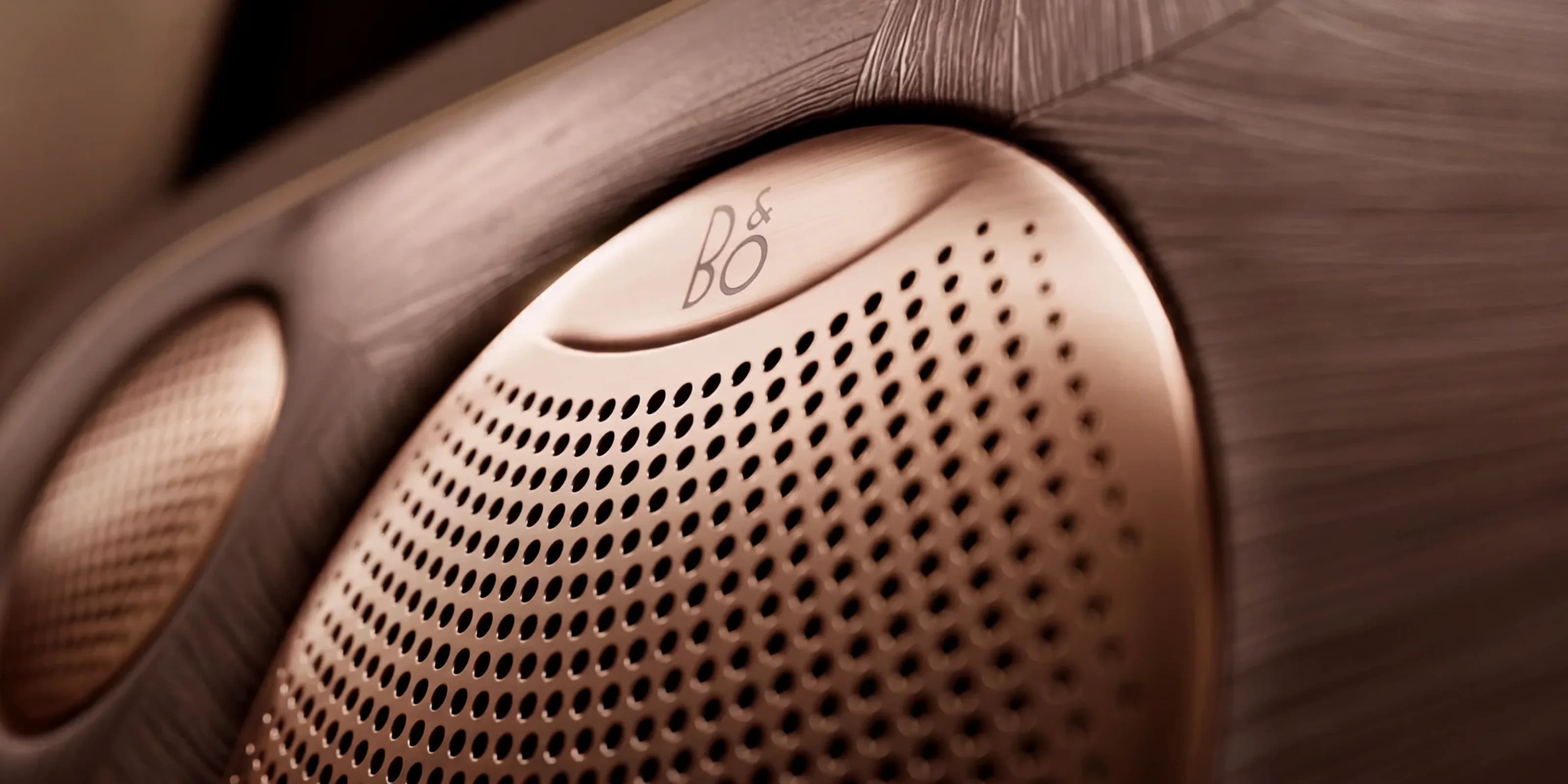 سیستم صوتی Bang & Olufsen در IM LS9، تجربه صدای لوکس در یک SUV هوشمند